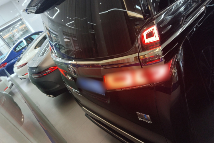 Toyota Vellfire 2022 #6 Toyota Vellfire 2022 immagine di auto #6