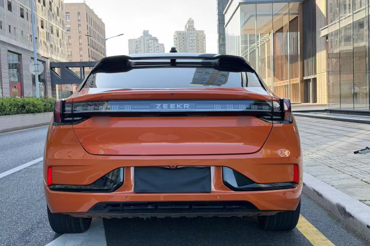 极氪 极氪001 2023 汽车图片 #6