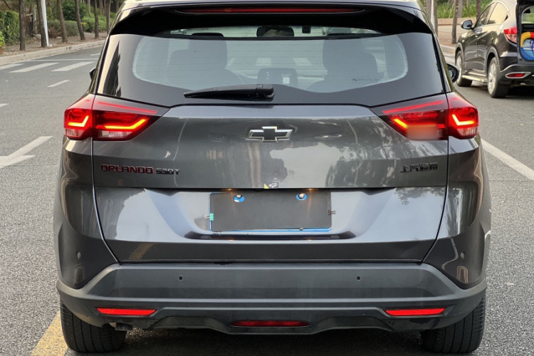 Chevrolet Orlando 2021 car image #6