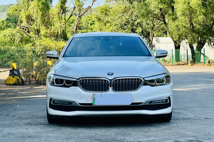 BMW M5 New Energy 2019 car image #6