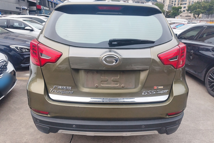 GAC Trumpchi GS5 Super 2015 #6 GAC Trumpchi GS5 Super 2015 car image #6