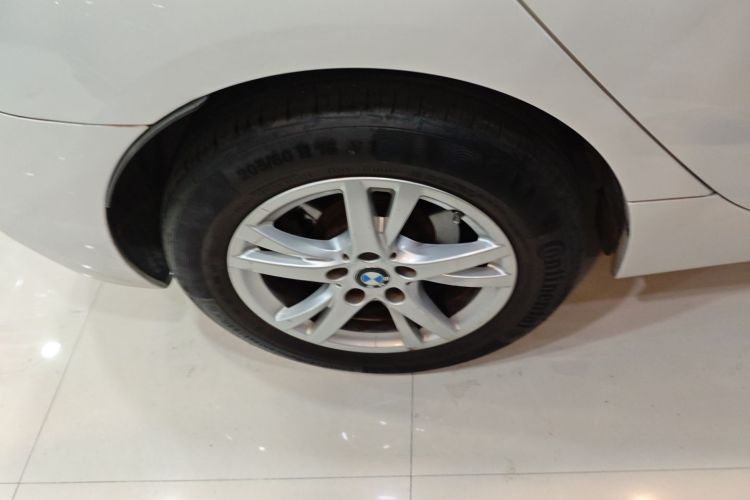 BMW 2 Series Tourer (Imported) 2015 #6 BMW 2 Series Tourer (Imported) 2015 car image #6