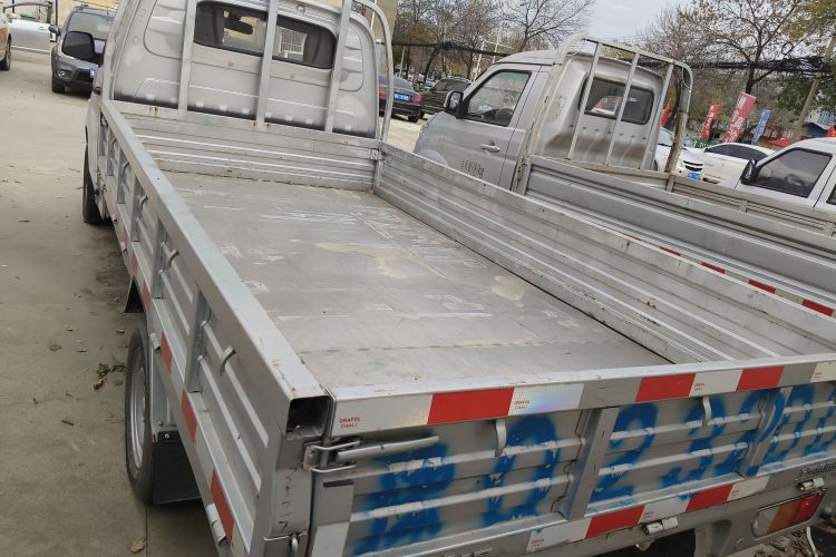 五菱汽车 五菱荣光新卡EV 2023 #6 五菱汽车 五菱荣光新卡EV 2023 汽车图片 #6