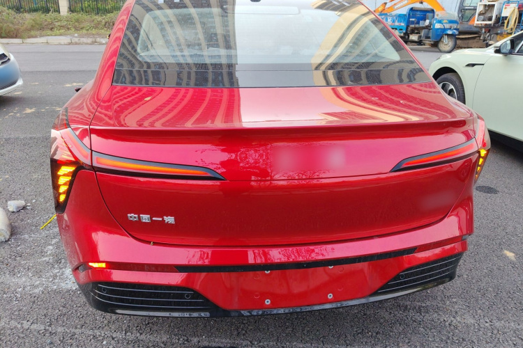 HongQi TianGong 05 2025 immagine di auto #6