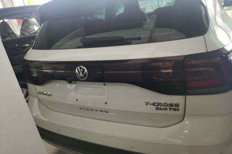 Volkswagen T-Cross 2020 #6 Volkswagen T-Cross 2020 car image #6