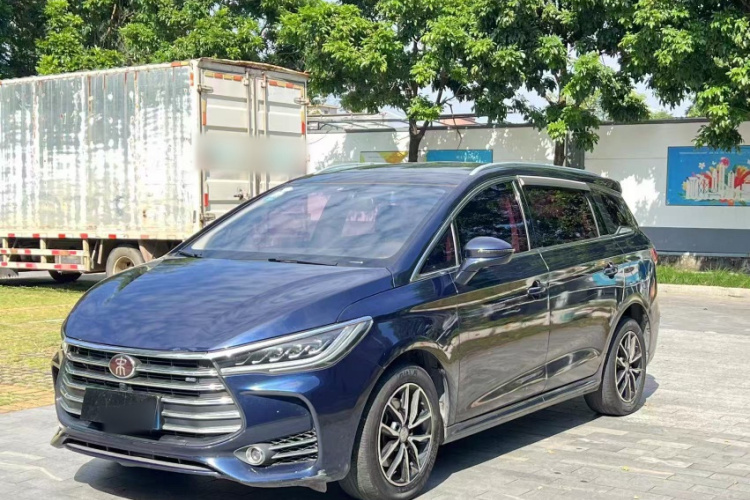 BYD Song MAX 2018 immagine di auto #6