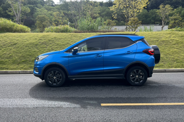 BYD Yuan New Energy 2019 immagine di auto #6