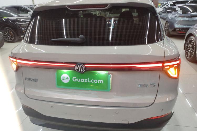 MG ES5 2024 car image #6