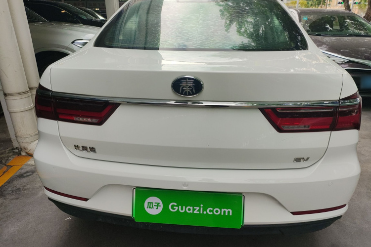 BYD Qin 2020 immagine di auto #6