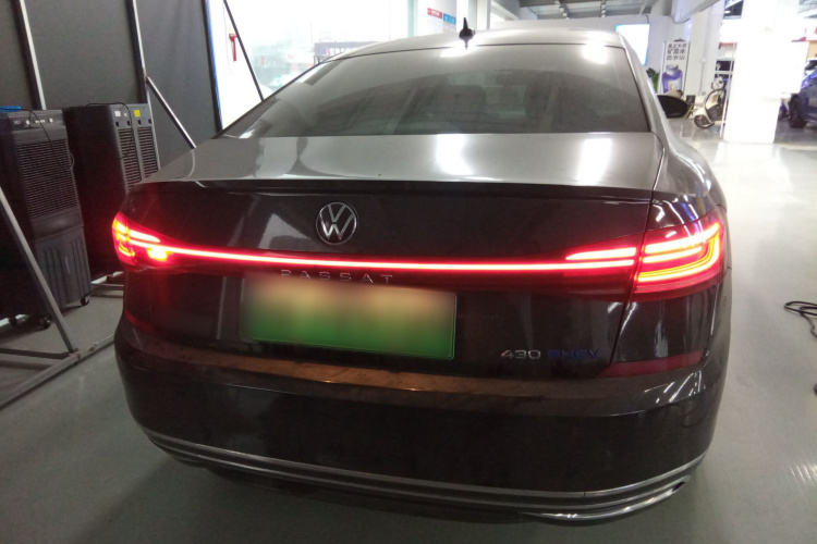 Volkswagen Passat New Energy 2023 immagine di auto #6