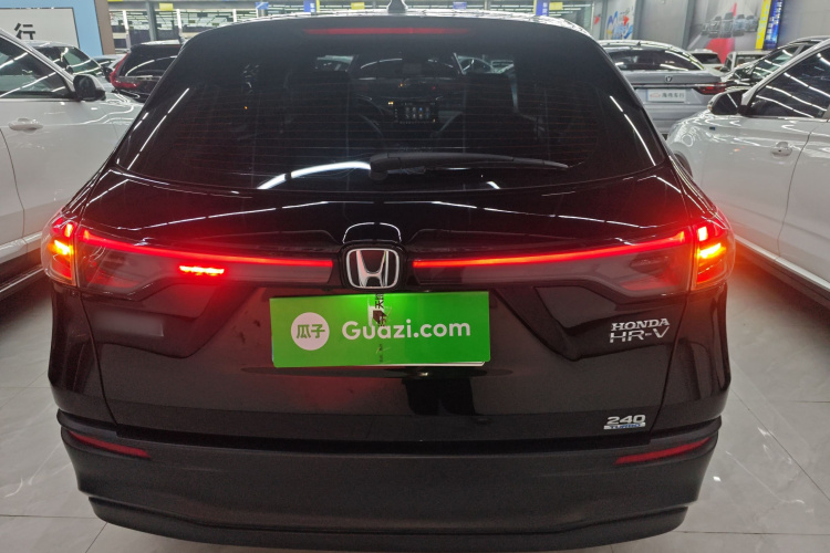 Honda HR-V 2024 изображение автомобиля #6