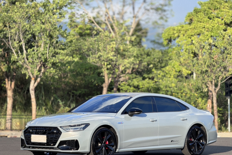 Audi A7L 2024 immagine di auto #6