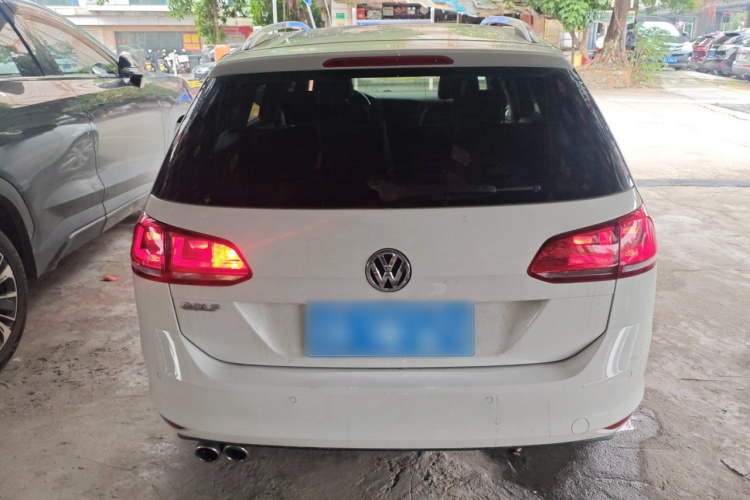 Volkswagen Golf (Imported) 2016 imagem de carro #6