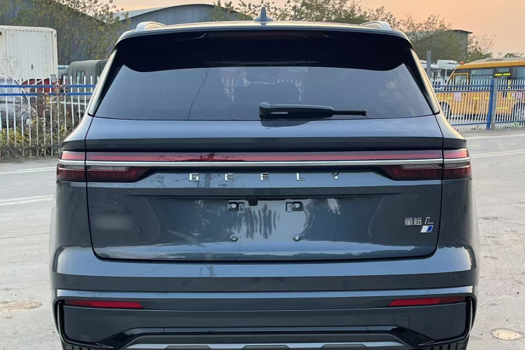 GEELY Monjaro MHEV 2025 car image #6