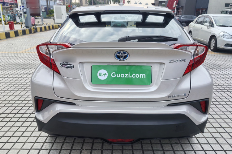 Toyota C-HR EV 2021 #6 Toyota C-HR EV 2021 car image #6
