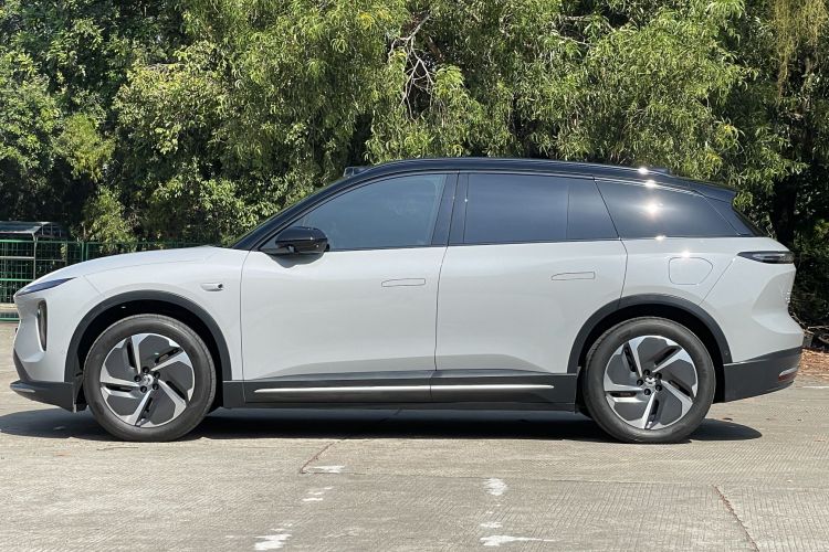 NIO ES6 2023 изображение автомобиля #6