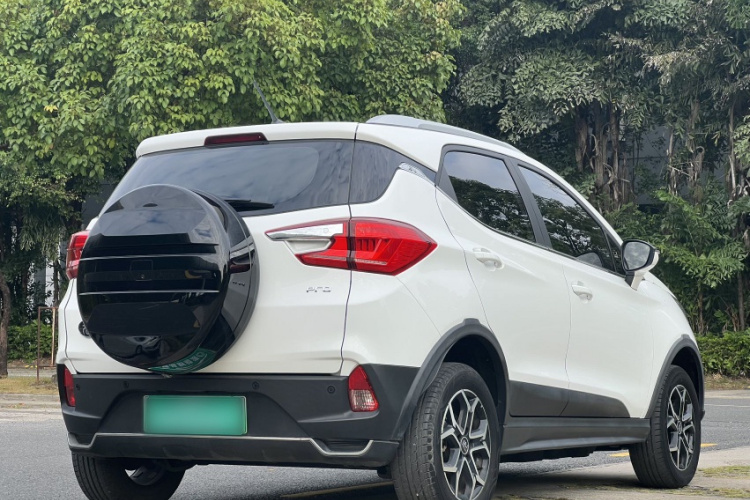 BYD Yuan 2021 car image #6