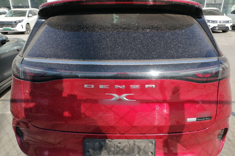 Denza X 2020 car image #6