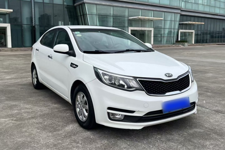 Kia K2 2016 car image #6
