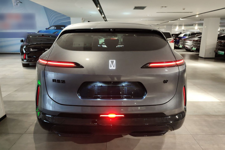 Avatr 07 2024 car image #6