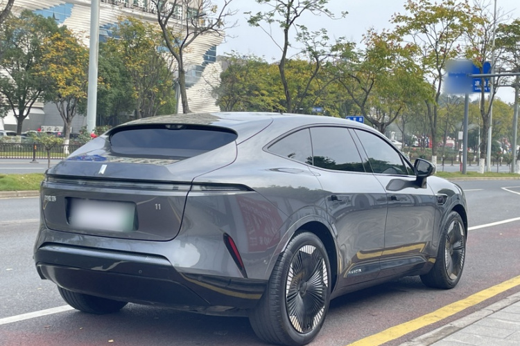 阿维塔 阿维塔11 2023 汽车图片 #6