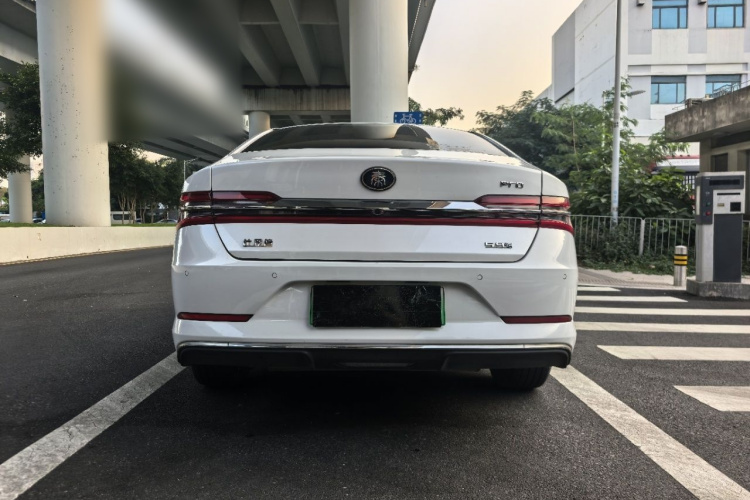 BYD Qin Pro New Energy 2018 immagine di auto #6