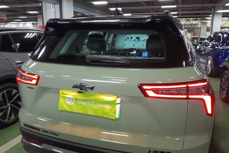 Chevrolet Equinox Plus 2025 car image #6