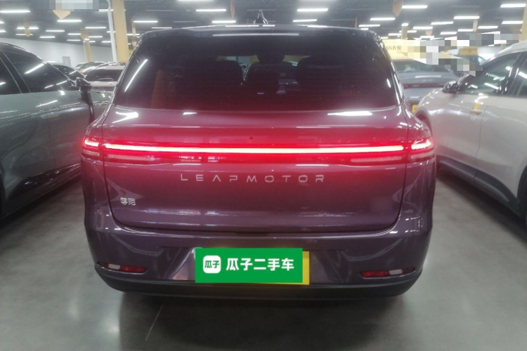 零跑汽车 零跑C10 2025 汽车图片 #6