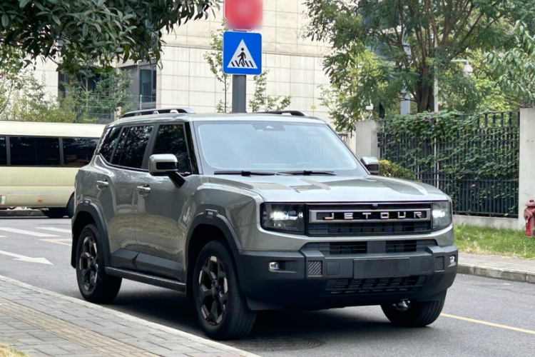 Jetour Freeman 2025 car image #6