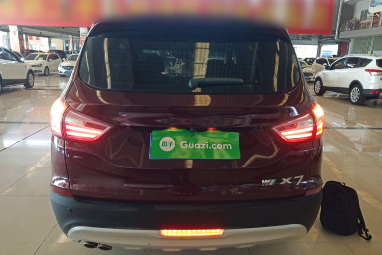 SWM X7 2016 imagen de coche #6