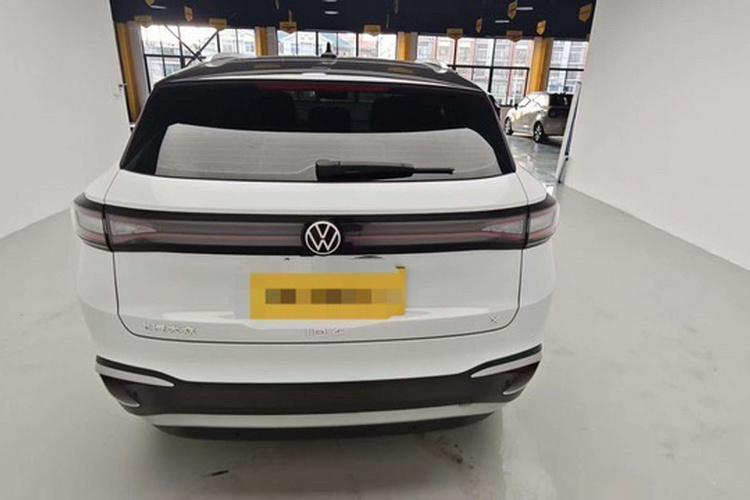 Volkswagen ID.4 X 2021 immagine di auto #6