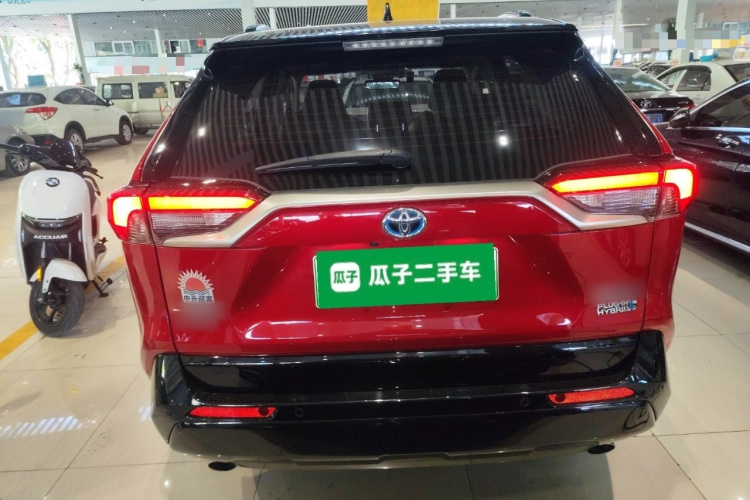 Toyota RAV4 Hybird E+ 2021 #6 Toyota RAV4 Hybird E+ 2021 car image #6