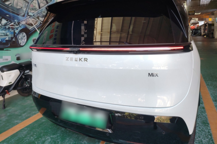 Zeekr MIX 2024 صورة سيارة #6