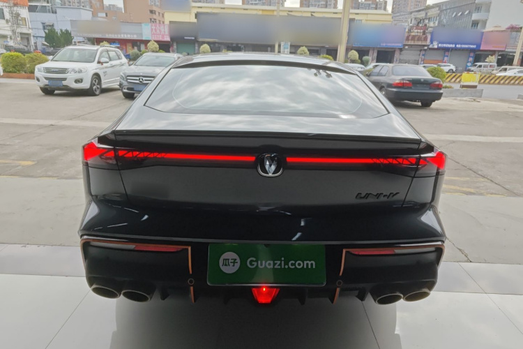 Changan UNI-V 2022 car image #6