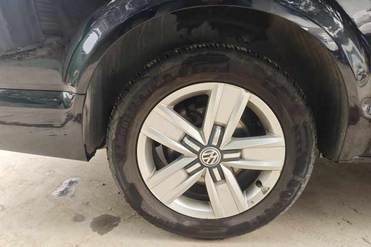 Volkswagen Caravelle 2018 immagine di auto #6