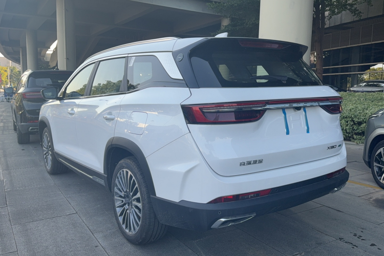 Jetour X90 C-DM car image #6