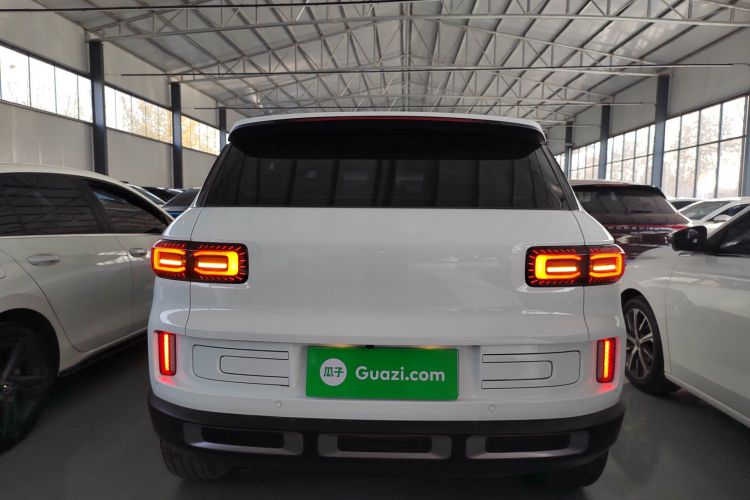 GEELY ICON 2021 car image #6