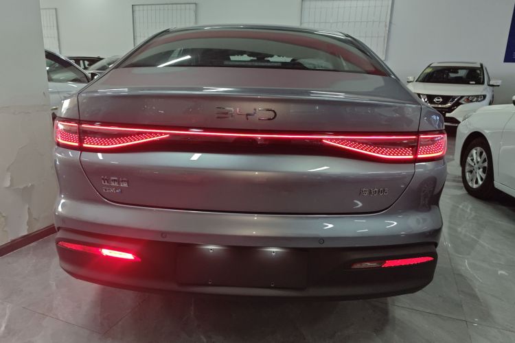 BYD Seal 05 DM-i 2025 car image #6