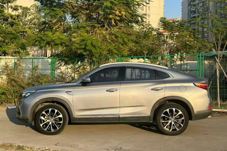Changan CS85 Coupe 2019 #6 Changan CS85 Coupe 2019 car image #6
