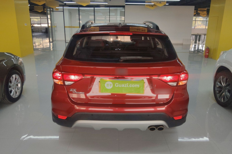 Kia Rio Cross 2018 صورة سيارة #6