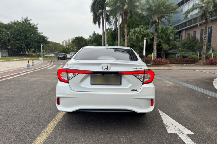 Honda Envix 2019 صورة سيارة #6