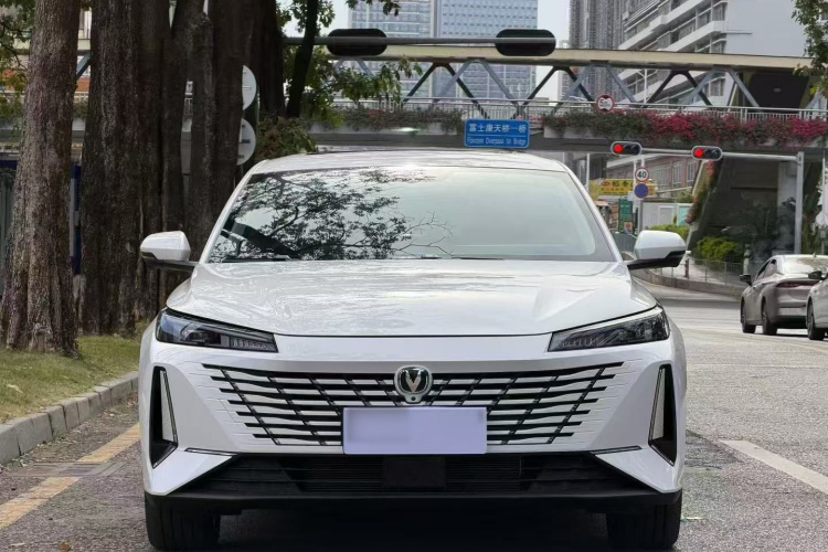 长安 逸动 2025 汽车图片 #6