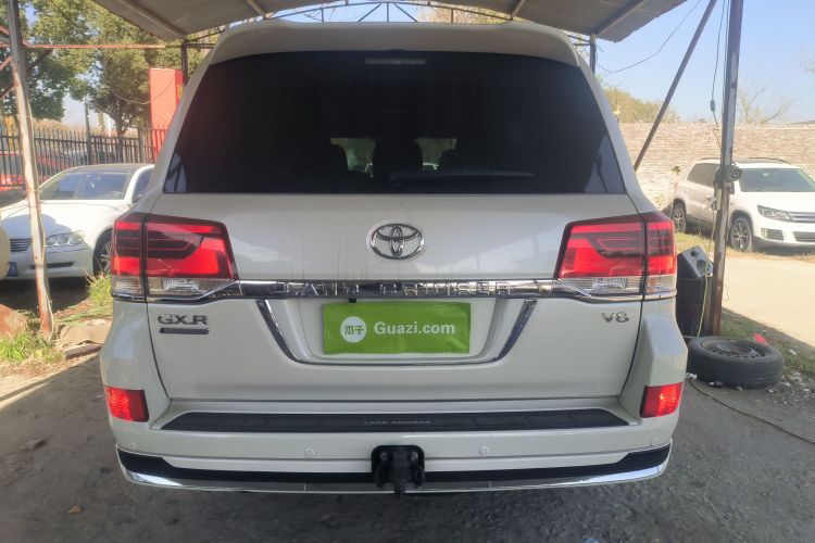 Toyota 2020 صورة سيارة #6