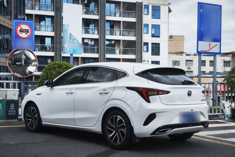 Changan Eado XT 2018 #6 Changan Eado XT 2018 immagine di auto #6