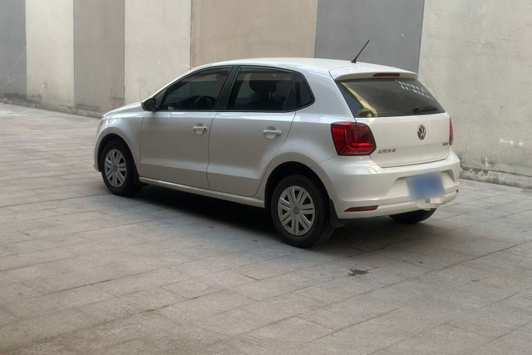 Polo 2018 image de voiture #6