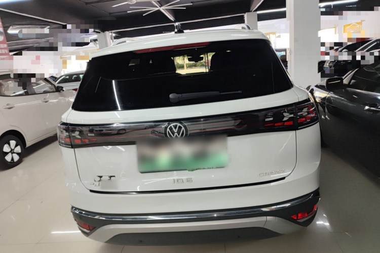 Volkswagen ID.6 Crozz 2022 immagine di auto #6
