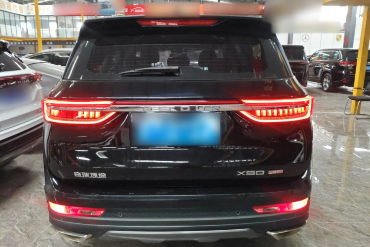 Jetour X90 PLUS 2024 immagine di auto #6