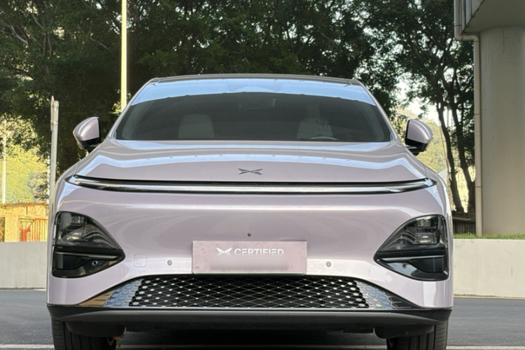 Xpeng G6 2025 صورة سيارة #6