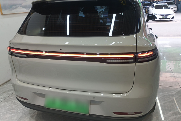 零跑汽车 零跑C10 2025 汽车图片 #6