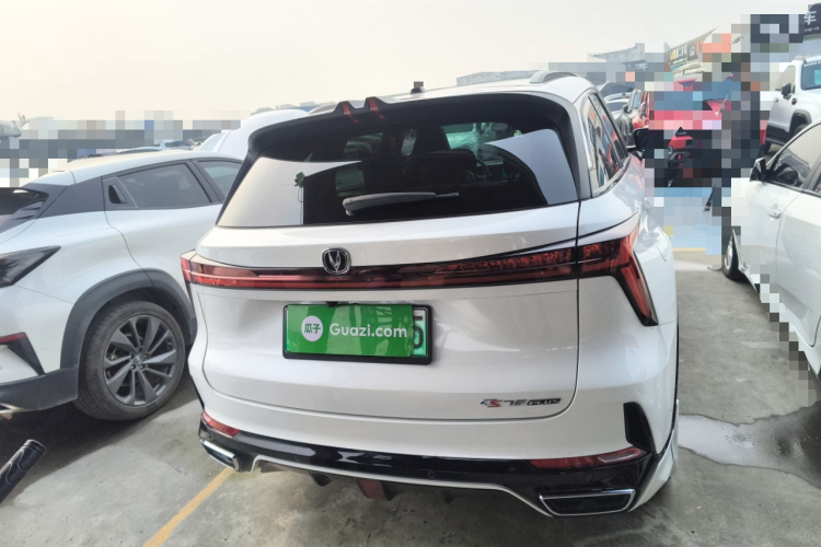 Changan CS75 Plus iDD 2024 car image #6